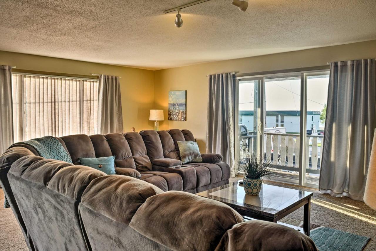 East Tawas Apartment Near Lake Huron And Downtown! Екстер'єр фото